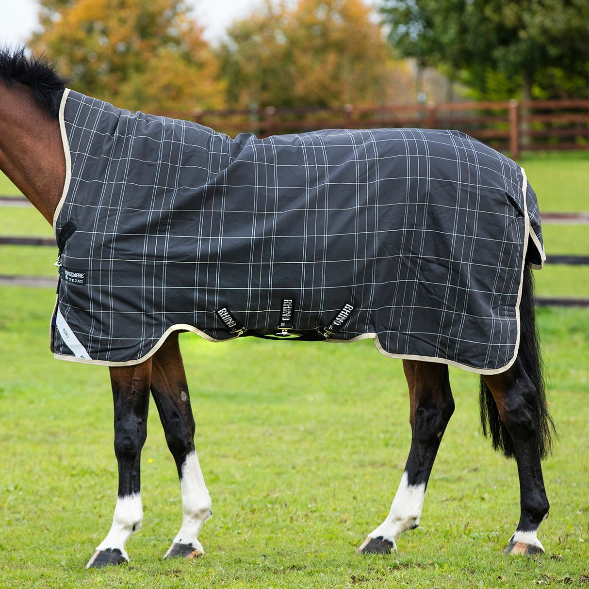 Horseware Ireland Rhino Wug with Vari Layer Medium 250g #colour_hunter-check-green-navy