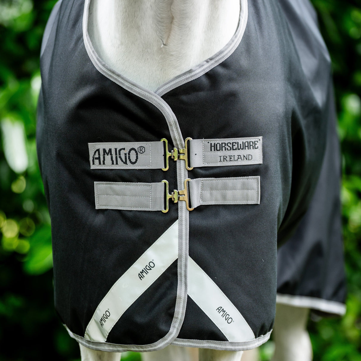 Horseware Ireland Amigo Bravo 12 Original 50g Lite Turnout Rug #colour_black-titanium-grey-silver