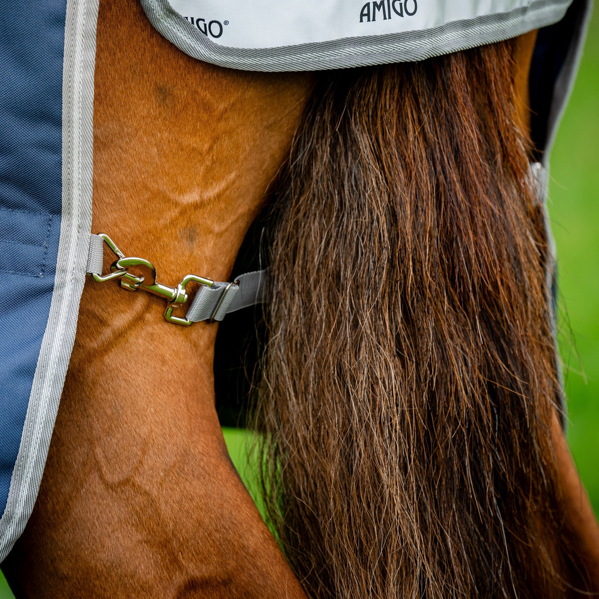 Horseware Ireland Amigo Bravo 12 Plus 250g Medium Turnout Rug #colour_navy-titanium-grey-silver