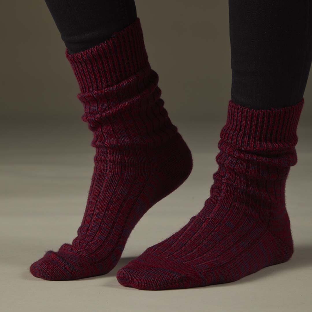 Toggi Cedar Women's Hiking Socks #colour_wine